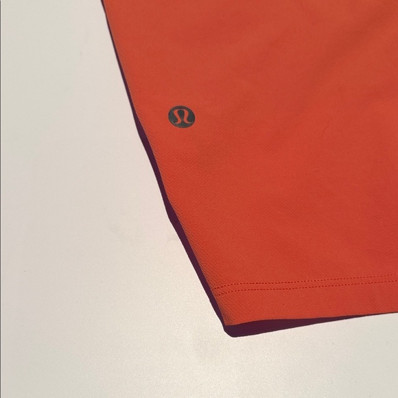 Lululemon License to Train Men's Gym Sorts- Lineless-7" - Picture 3 of 6